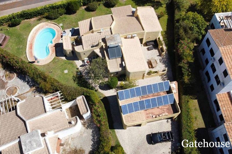 3 Bed Villa With Pool In Vilamoura Algarve