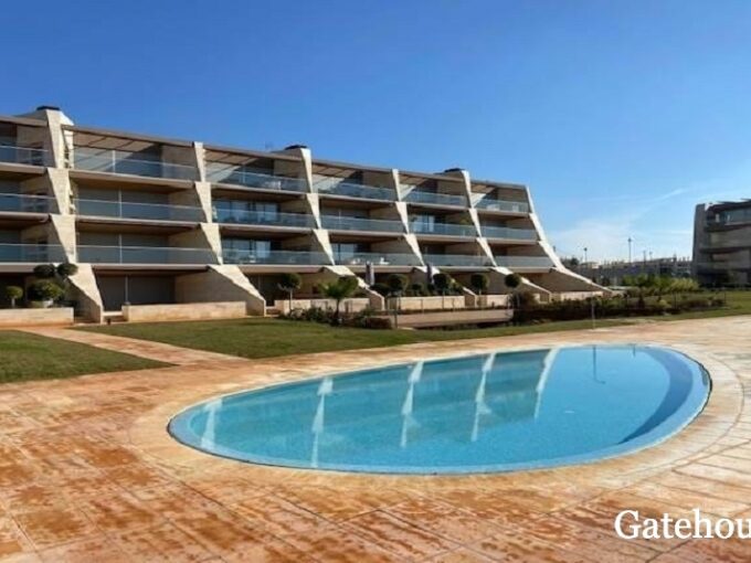 2 Bed 1st Floor Luxury Apartment In Laguna Village Vilamoura Algarve
