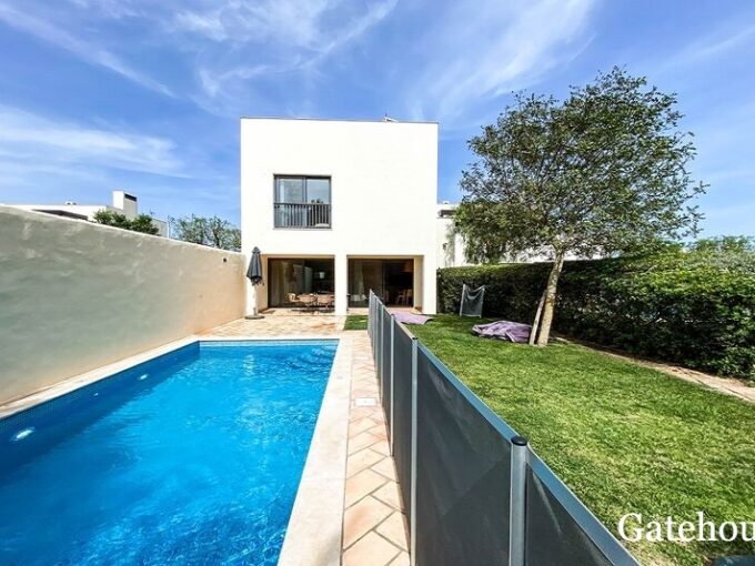 2 Bed Townhouse For Sale With Pool In Martinhal Sagres Algarve
