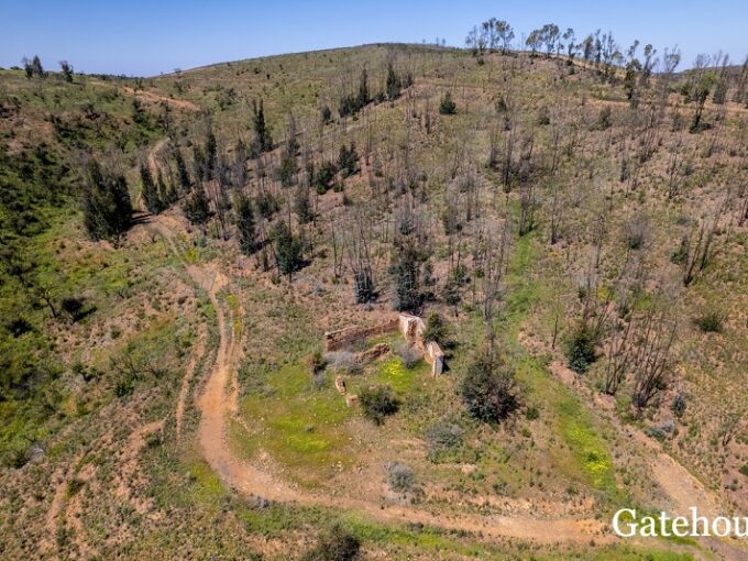 26 hectares with Ruin In Vale de Boi Velho In Lagos Algarve