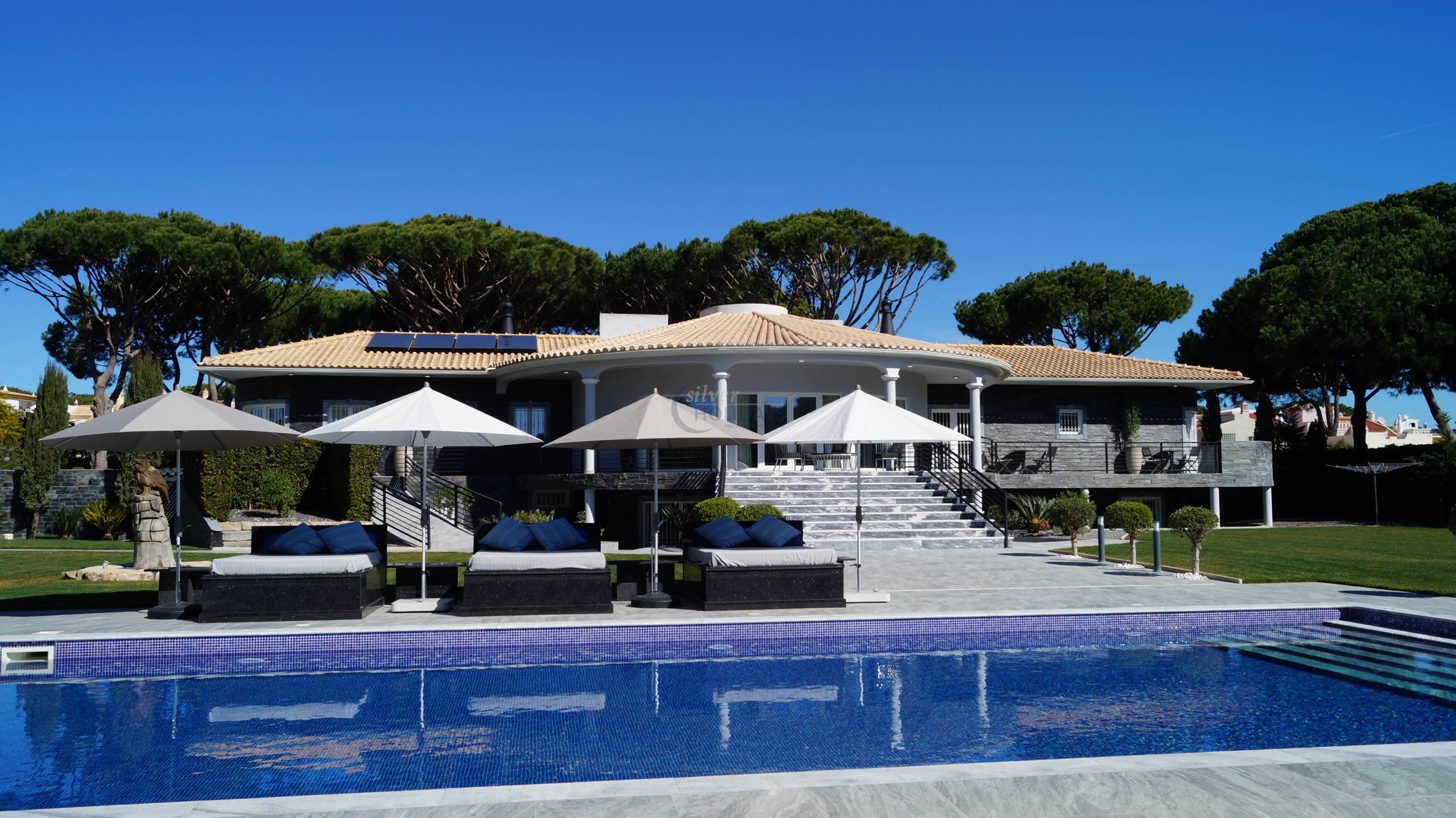 Luxury Golf Villa For Sale In Vilamoura Algarve