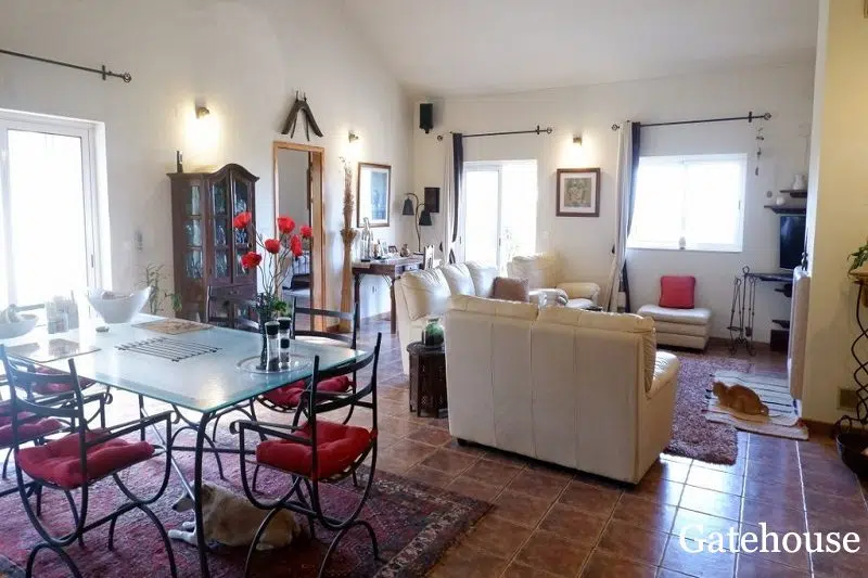 3 Bed One Level Villa With A 2120m2 Plot In Santa Barbara De Nexe Algarve8 1