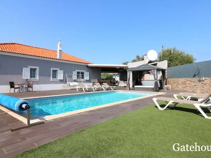 3 Bed Villa For Sale In Loule Algarve 0 1 680x510 1