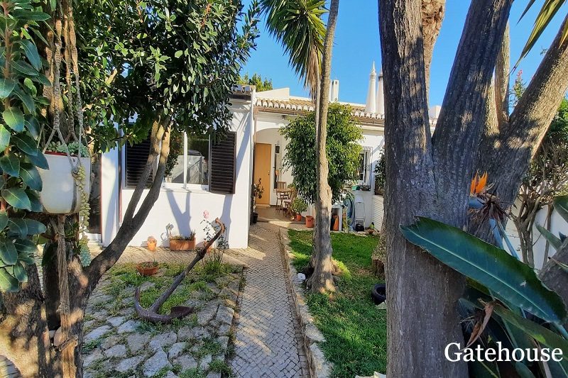 4 Bed Villa For Sale In Lagos Algarve