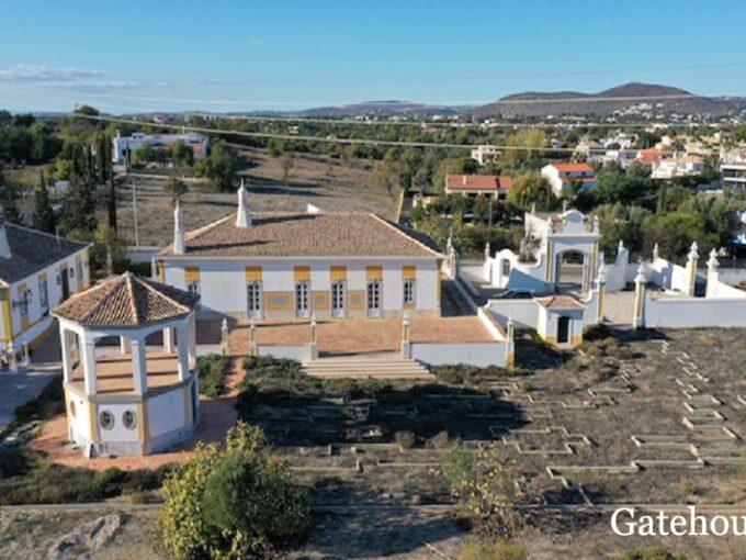 5 Bed Property For Sale In Almancil Algarve