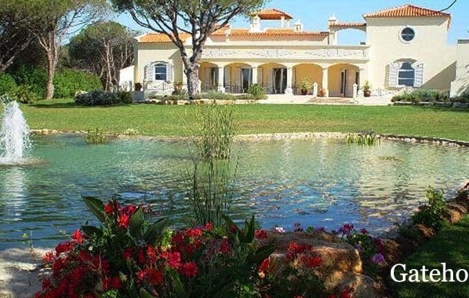 6 Bed Villa With Pool Tennis Court 8500m2 Plot Overlooking Vale do Lobo Resort 2