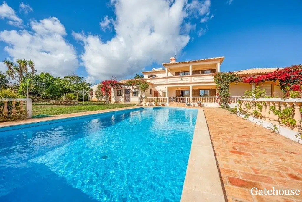7 Bed Villa For Sale In Porto do Mos Lagos Algarve1 1