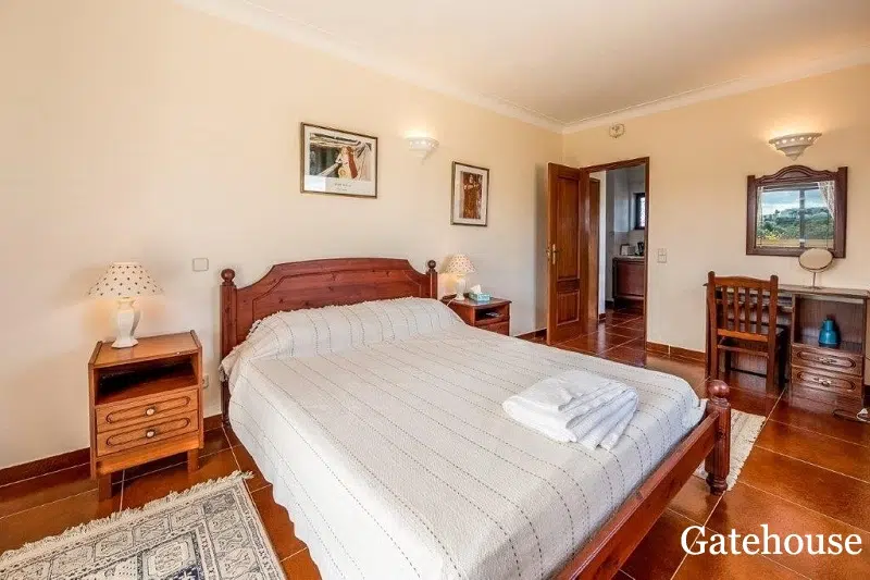 7 Bed Villa For Sale In Porto do Mos Lagos Algarve7 1