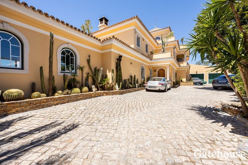 Albufeira-Algarve-Luxury-12-Bedroom-Villa-For-Sale-11