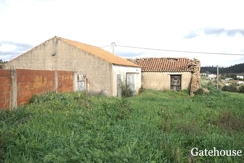 Algarve-Farm-With-4.5-Hectare-For-Renovation-In-Mexilhoeira-Grande-Portimao0