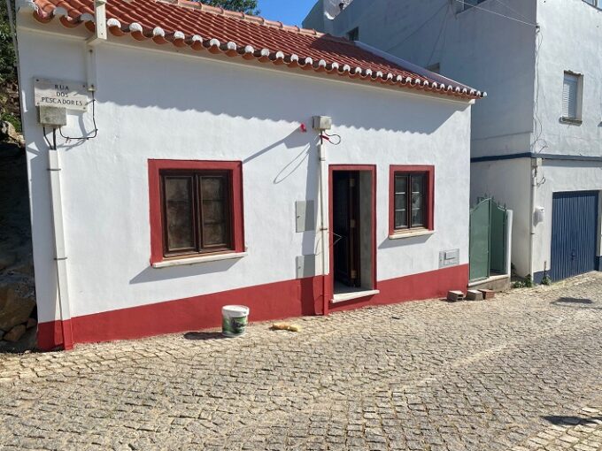 Algarvian Cottage For Sale In Salema Algarve