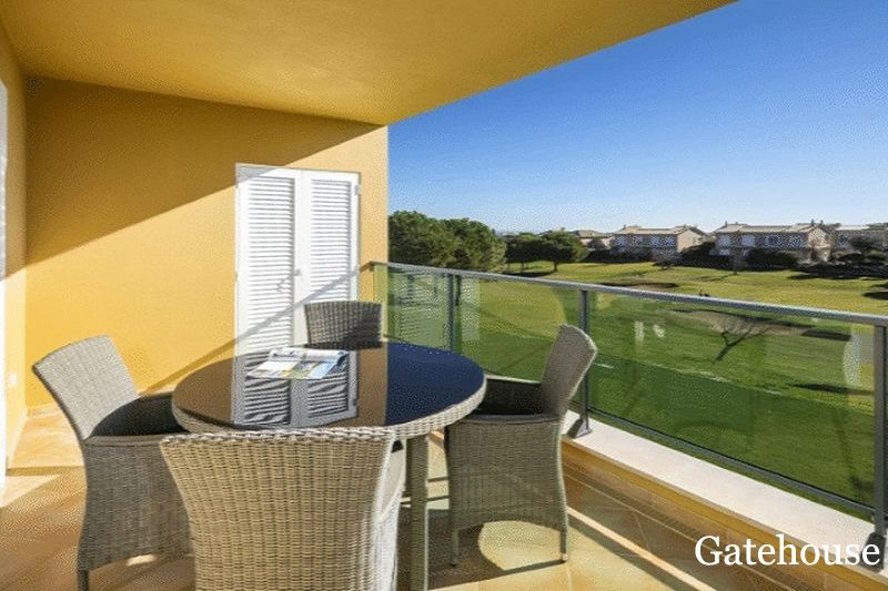 Apartments-For-Sale-On-Boavista-Golf-Resort-Algarve-1