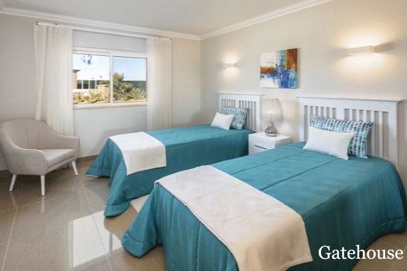 Apartments-For-Sale-On-Boavista-Golf-Resort-Algarve-67