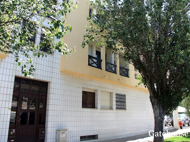 Central Tavira Algarve 3 Bed Apartment For Sale