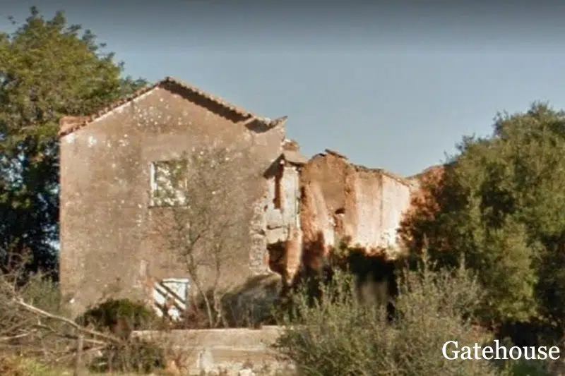 Former Manor House For Development In Portimao Algarve 3 1
