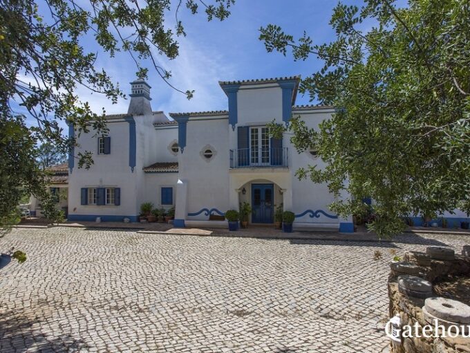Portuguese 5 Bed Manor House With 3 Hectares In Almancil Algarve