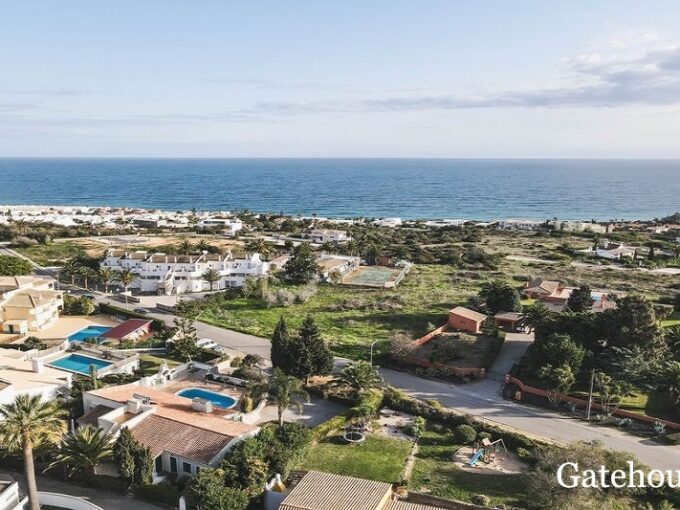 Terrain de 7000m2 avec vue sur la mer à vendre à Luz Algarve8 1