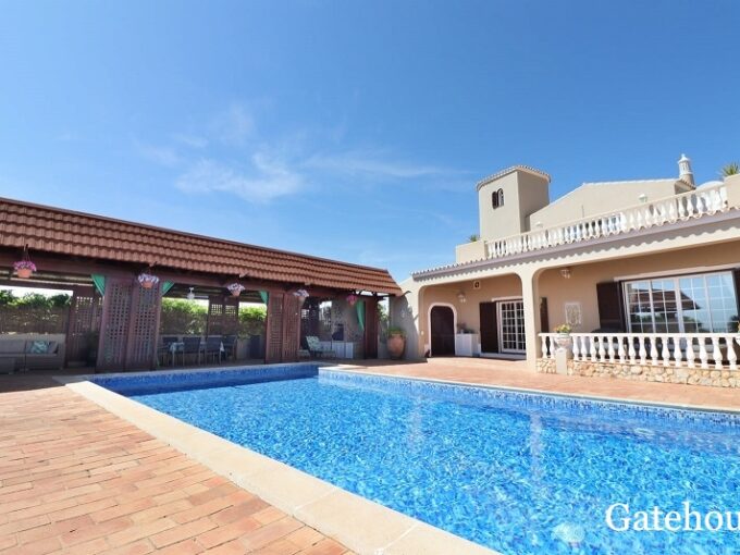 Sea View Villa For Sale In Estoi East Algarve