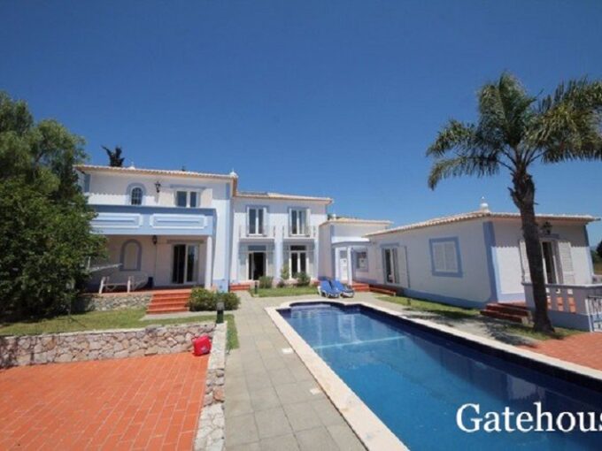 Sea View Villa For Sale In Praia da Luz Algarve