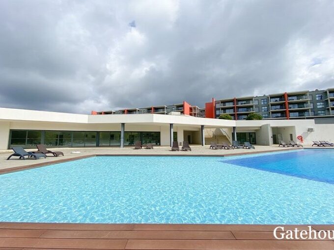 Top Floor 3 Bed Apartment In Portimao Algarve