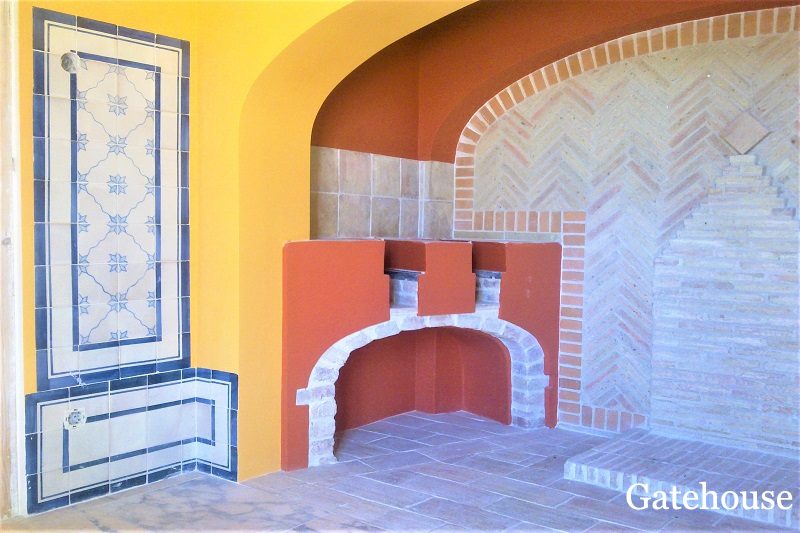 Traditional-Algarve-Property-For-Development-In-Escanxinas-Almancil-98