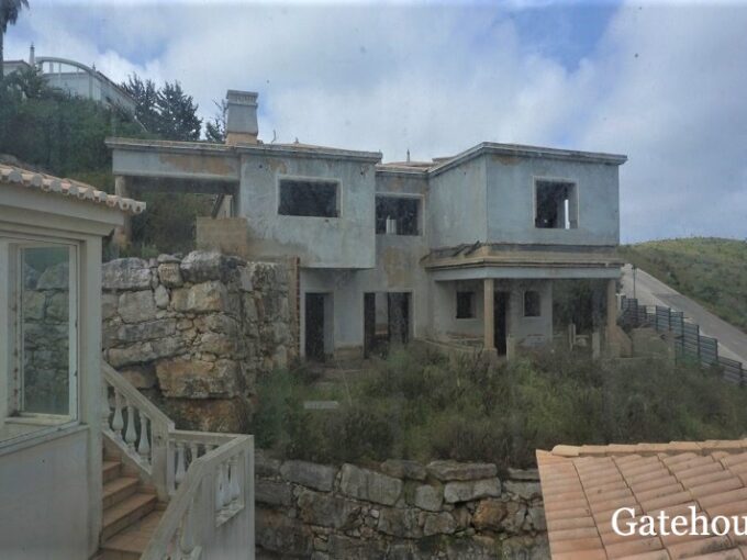 Unfinished Villa For Sale On Golf Santo Antonio West Algarve