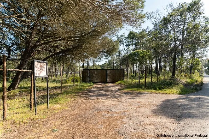 West Algarve 27.6 Hectare Plot With Ruins For Development 3