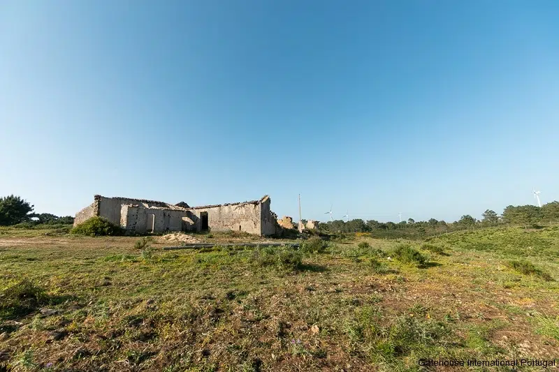 West Algarve 27.6 Hectare Plot With Ruins For Development 7 3