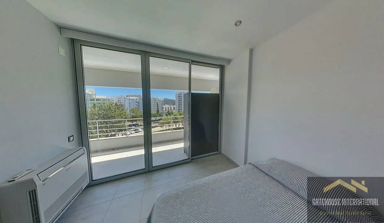 2 Bedroom Apartment Near Vilamoura Marina Algarve 10