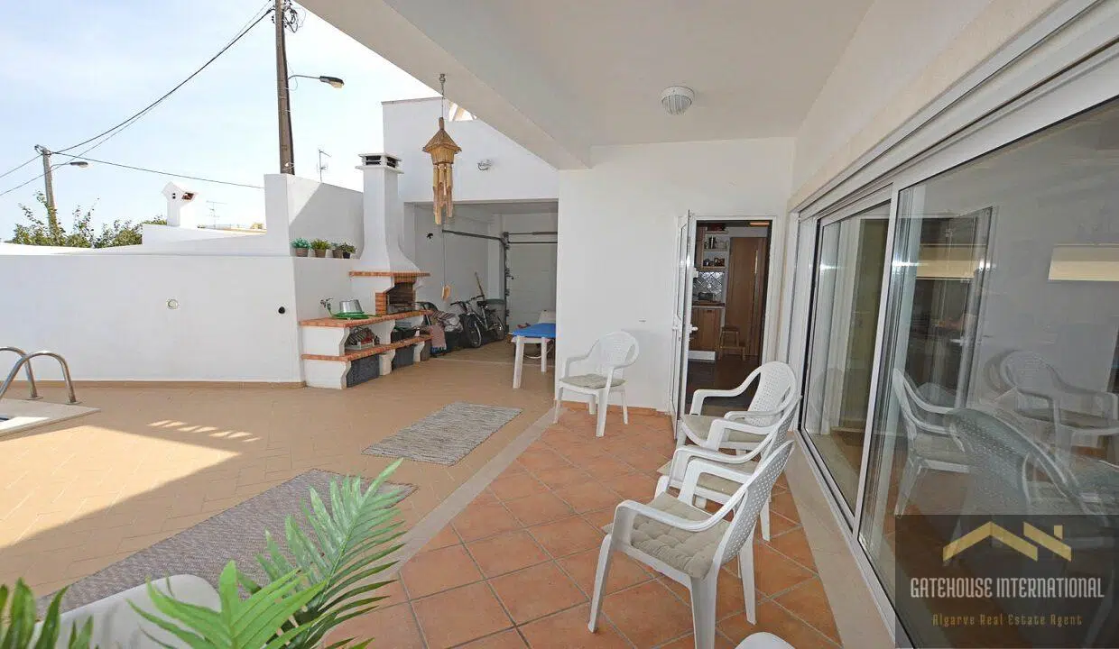 East Algarve 5 Bed Villa With Pool In Altura 5