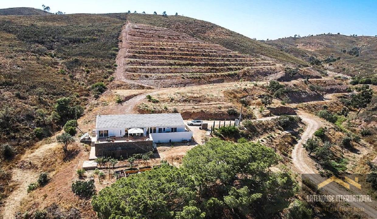 Silves Algarve Farmhouse With 6.8 Hectares Plus Vineyard