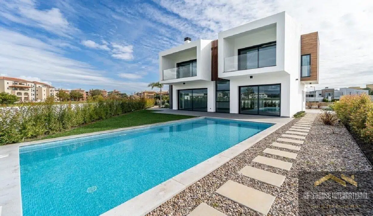 Vilamoura Algarve Contemporary Villa For Sale 1