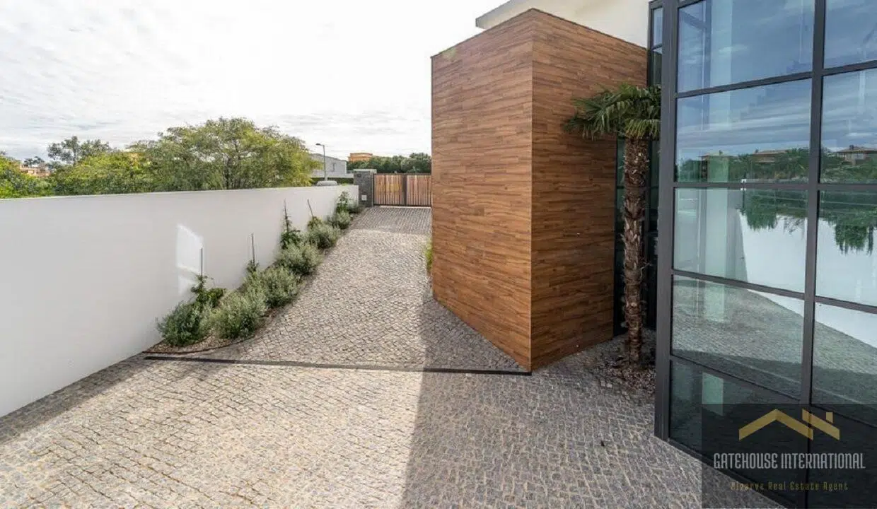 Vilamoura Algarve Contemporary Villa For Sale 6