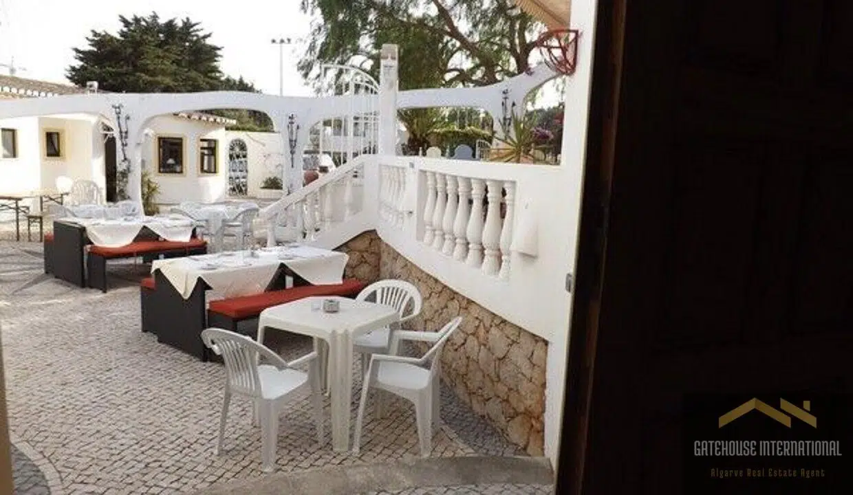 Algarve Business With Restuarant, Bar & 4 Apartments In Luz00