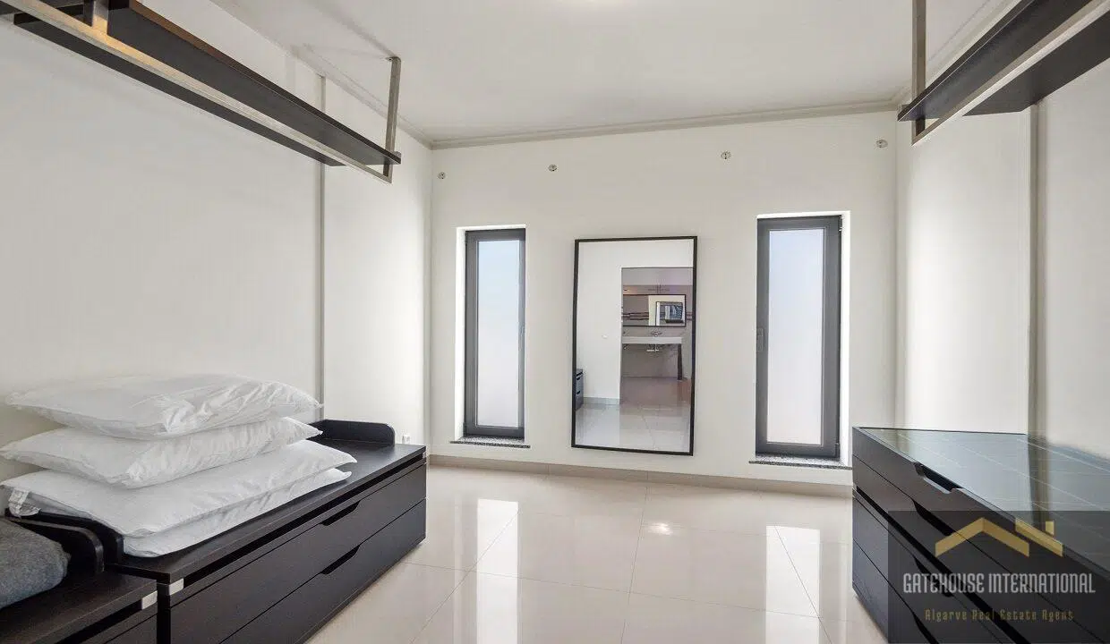 Portimao 7 Bed Villa For Sale In Algarve 8