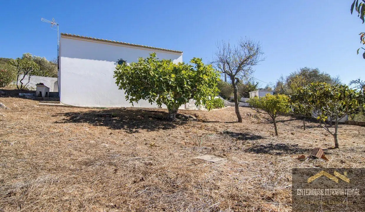 Property For Sale In Salema Algarve 7