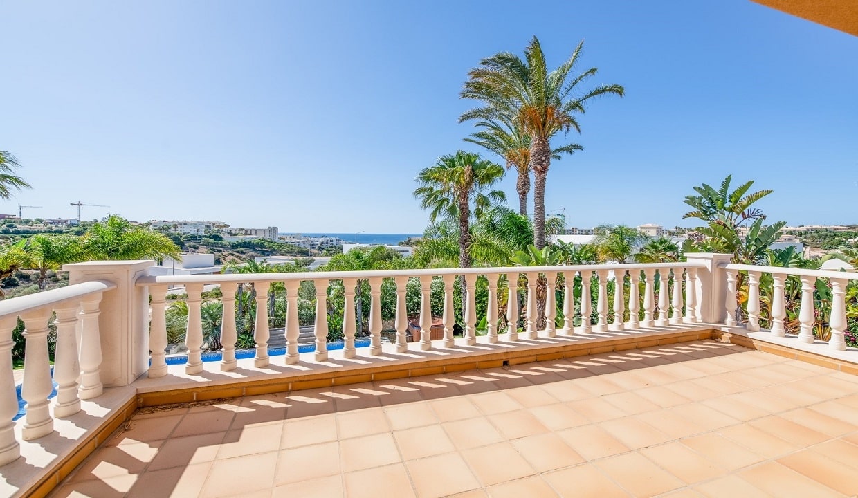Sea Views Luxury 6 Bed Villa Sale In Lagos Algarve 09