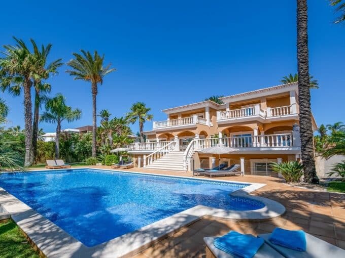 Salg af luksusvilla med 6 soveværelser med havudsigt i Lagos Algarve 34