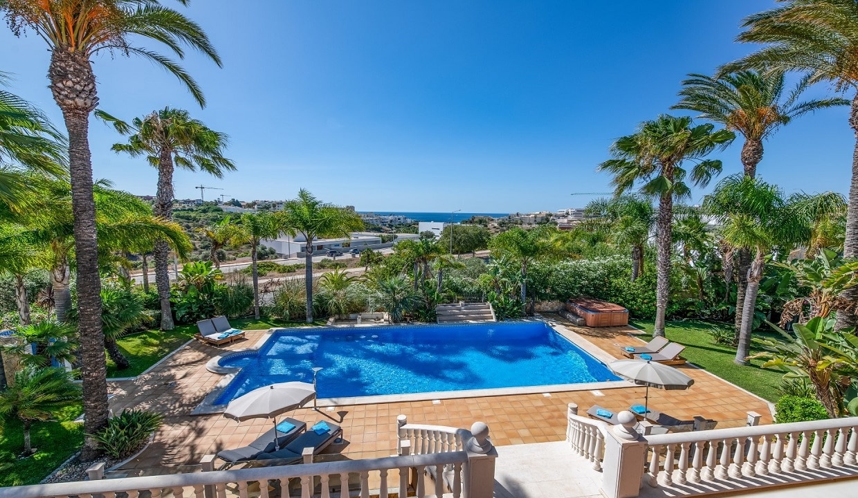 Sea Views Luxury 6 Bed Villa Sale In Lagos Algarve 98