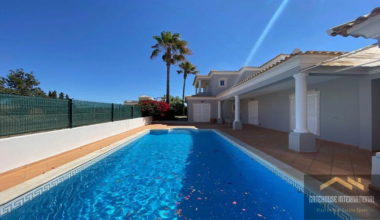 Algarve 4 Bed Villa For Sale Near Vila Sol 2