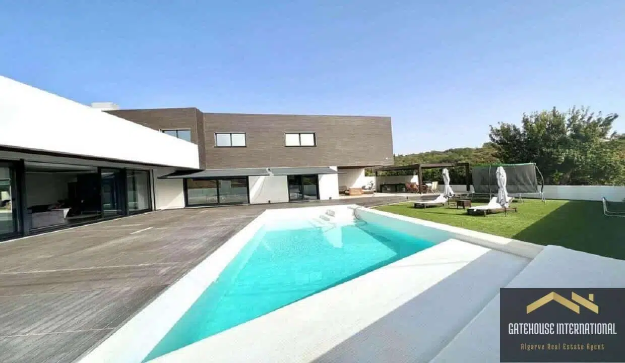 Boliqueime Algarve 4 Bedroom Villa With Pool 11