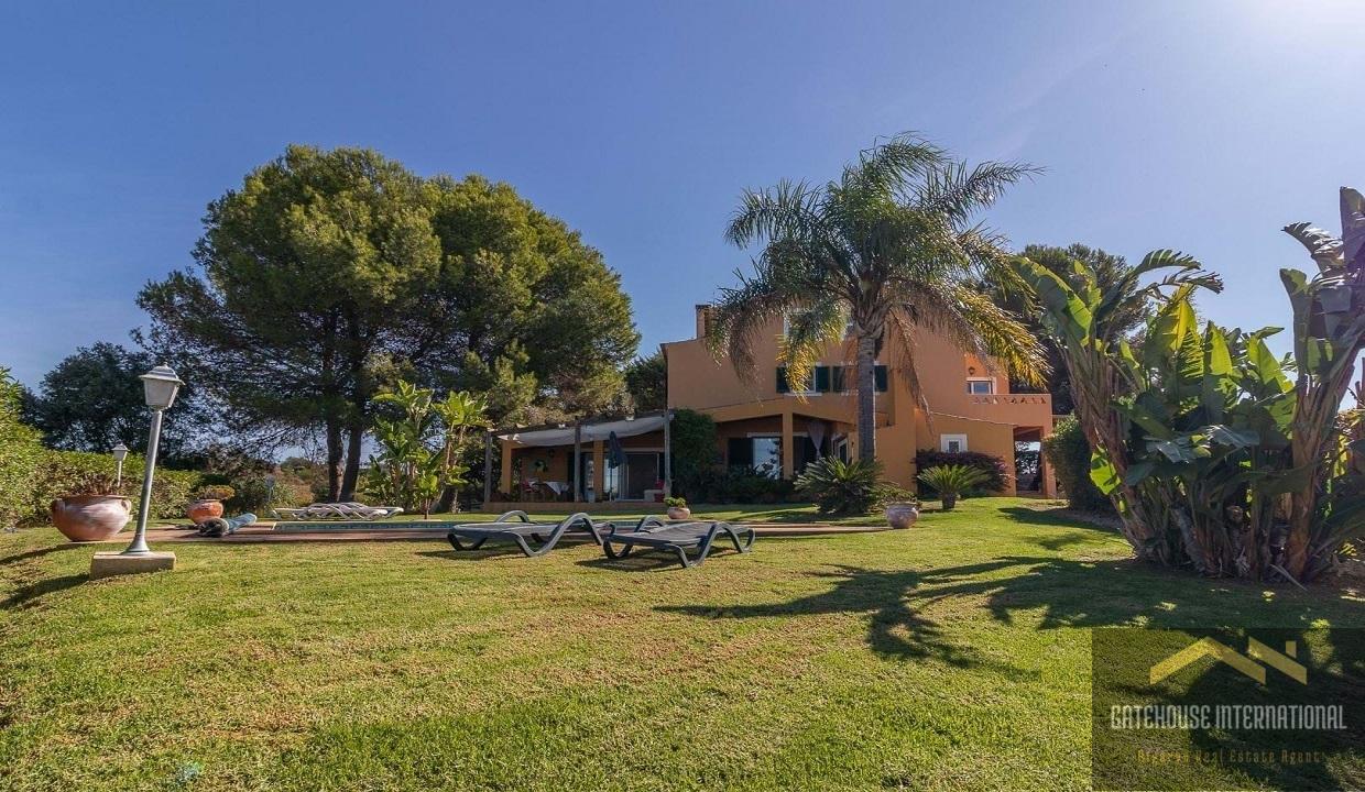 Lagoa Algarve Villa With Land For Sale