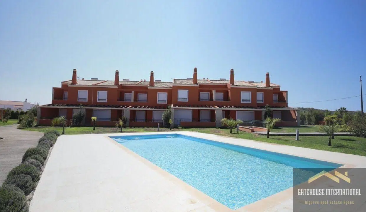 Townhouse Near Alcantarilha Algarve For Sale 2
