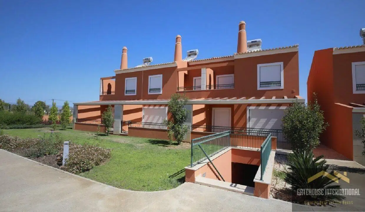 Townhouse Near Alcantarilha Algarve For Sale 5