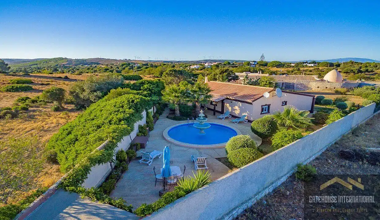 West Algarve Villa With Pool Plus Business Craft Restaurant 1
