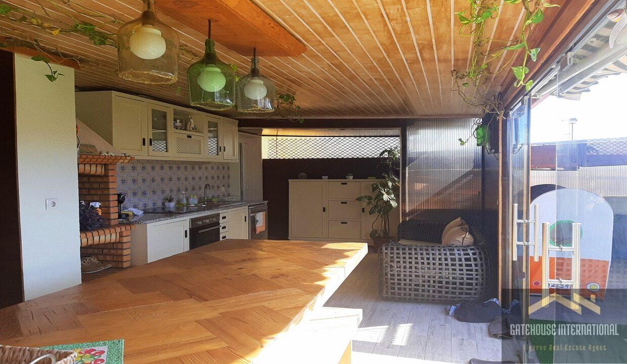 2 Bed Penthouse With Roof Terrace In Albufeira Algarve 3
