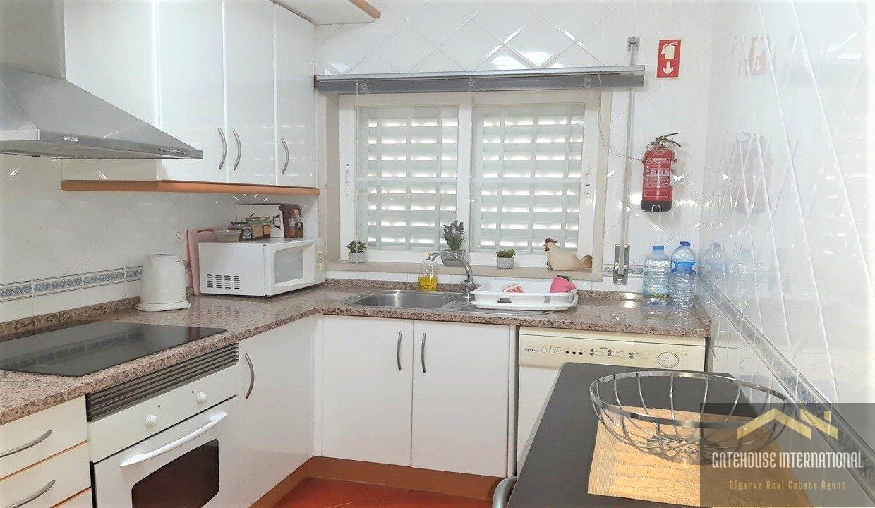 2 Bed Penthouse With Roof Terrace In Albufeira Algarve 9
