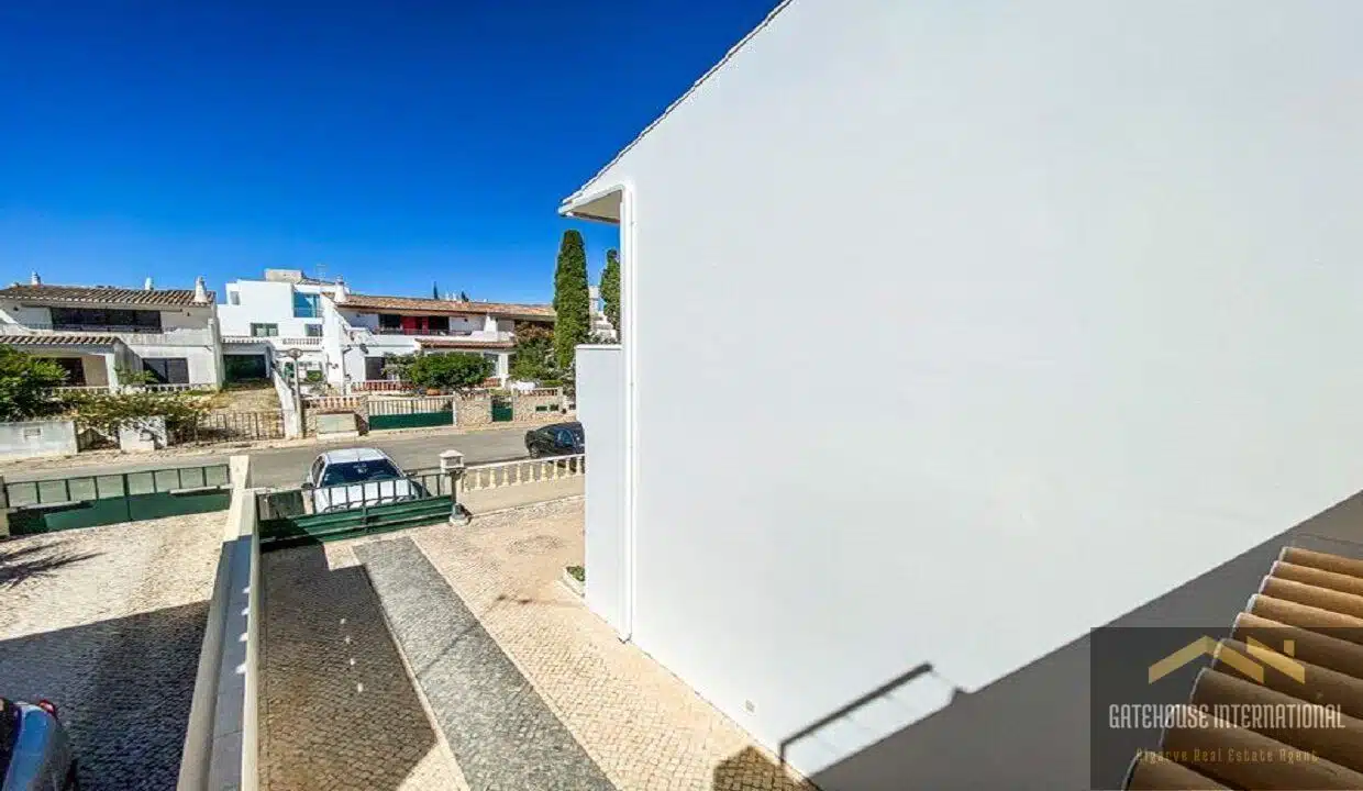 4 Bed House For Sale In Lagos Algarve Close To The Beach89