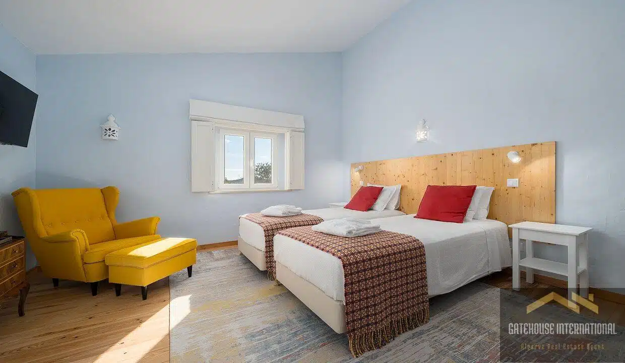 4 Bed Villa For Sale In Loule Algarve2
