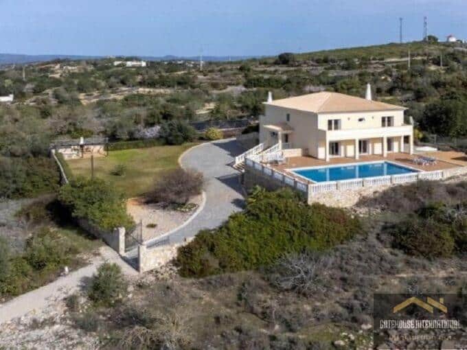 Villa de 5 chambres à vendre à Boliqueime Algarve